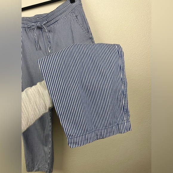 Gap Women's Large V-Easy Pant Bold Navy Stripe White Casual Pull-On Drawstring - Picture 8 of 14